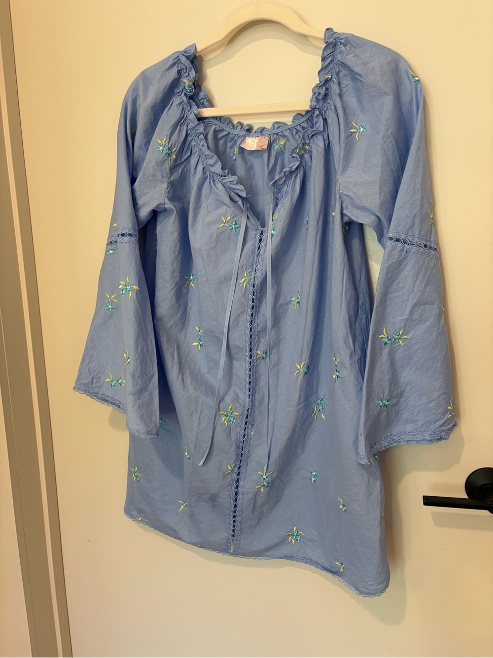 VNTG Y2K Victoria’s Secret Cotton Nightgown Embroidered Bell Sleeves Peasant M - Picture 4 of 11